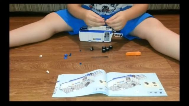 LEGO City Police Мобильный командный центр 60139 Часть 3 смотреть онлайн