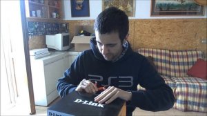Unboxing NAS D-Link DNS-320