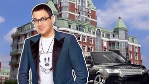 Как живёт Гарик Мартиросян и сколько он зарабатывает