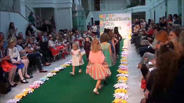 Детская мода смотреть онлайн