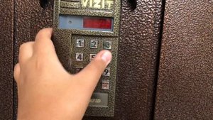 Как взломать домофон VIZIT