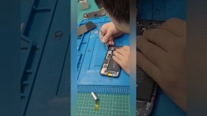 iPhone 11. Замена задней крышки!