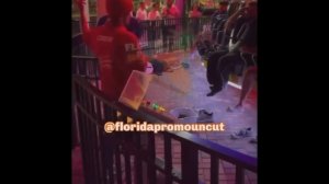 14 year old Tyre Sampson falls off amusement park ride
