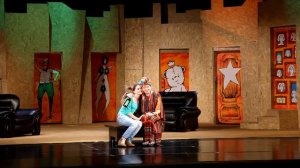 «Двери хлопают»