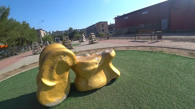 Майкудук летом | 18 мкр - асики (альчики) около детсада Карлыгаш смотреть онлайн