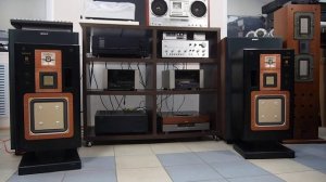 SONY APM-66ES воспроизведение музыки в стиле рок