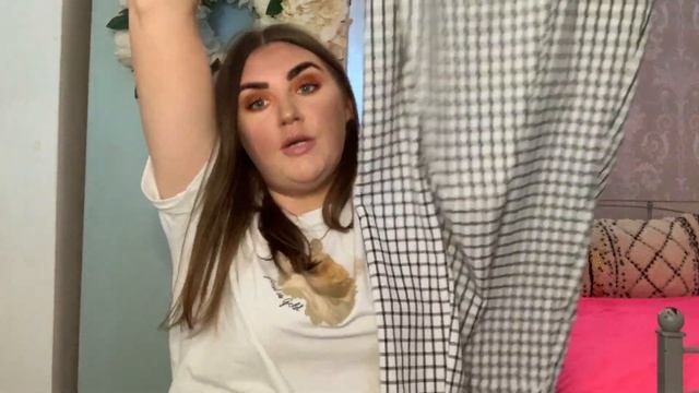 SPRING WARDROBE FOR UNDER £40 | I WENT CHARITY SHOP SHOPPING!! (Thrift shop try on haul)
