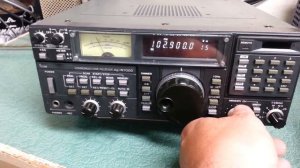 Icom IC-R7000