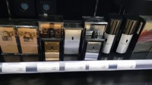 Марианна Оценивает мужские арматы Antonio Banderas