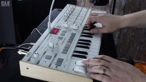 GAK PRO AUDIO : Korg microKORG S Synthesizer Demo