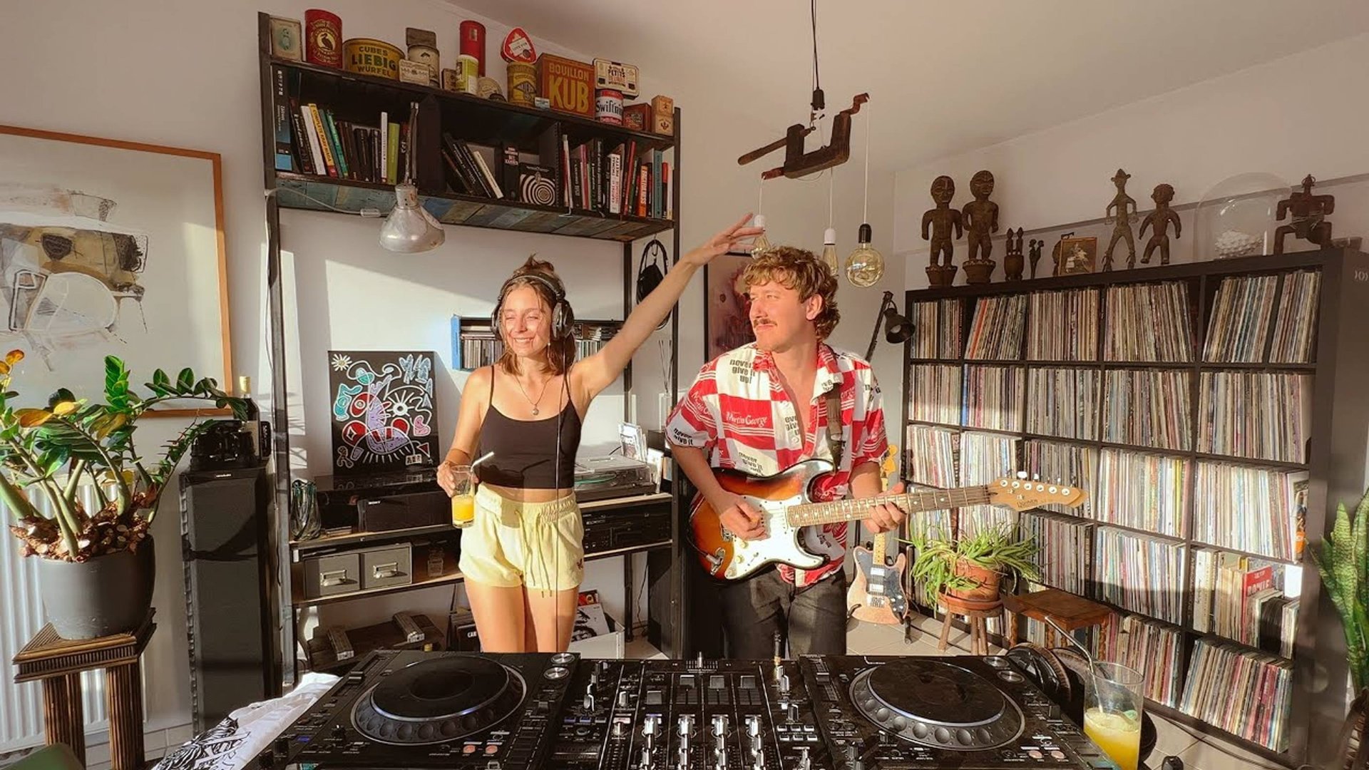 Flavour Trip | Chillout Jazz House Music Mix - Cozy Pancakes Brunch Bar   Relaxing Living Room Loung смотреть онлайн