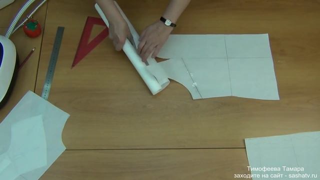 крой и пошив блузки из крепа - технология  обработки горловины -  автор Тимофеева Тамара часть 1
