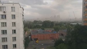 СИЛЬНАЯ ГРОЗА В МОСКВЕ - (27.06.2021) ЛИВЕНЬ, ШКВАЛ И ПЫЛЬНАЯ БУРЯ