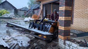 Он сорвал нам все планы. Но мы сделали все и даже больше. Стройка в деревне. Жизнь простых людей.