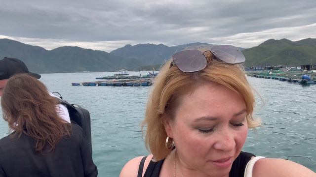 #Вьетнам 🇻🇳 Нячанг. Морская прогулка. Рыбацкая деревня. Термальные грязи. Сентябрь 2024 смотреть онлайн