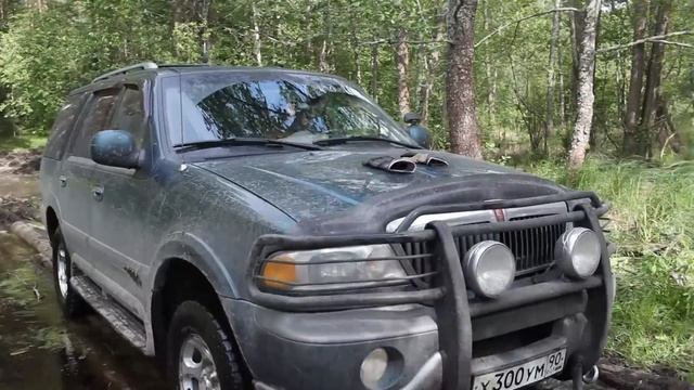 Оффроад на Линкольн Навигатор. Часть 2.mpg