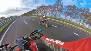 DUCATI HYPERMOTARD 950 vs DUCATI HYPERMOTARD 950 SP | VLOG 15