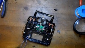 Дорабодка fs i6 на Li-ion, Li-Pol. Подключение к штатному индикатору напряжения.