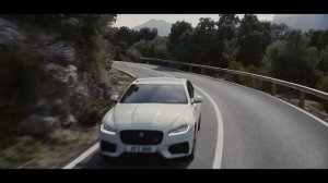Jaguar XE vs Jaguar XF