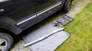 Jeep Grand Cherokee WK 5.7 HEMI V8 sound straight pipe