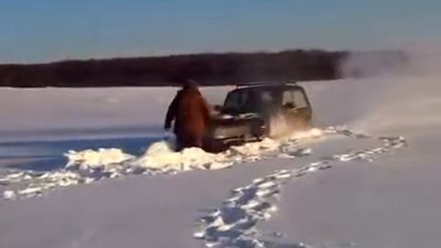 СУпер НИВА-везьдеход, чудеса проходимости смотреть онлайн