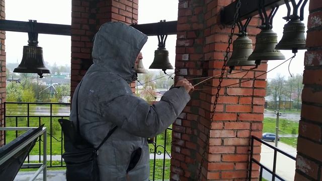 Поминальный и викториальный звон на День Победы-2020 смотреть онлайн