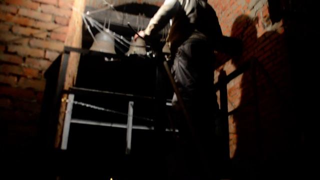 Звон после настройки колокольни в с. Сватково под Сергиевым Посадом смотреть онлайн