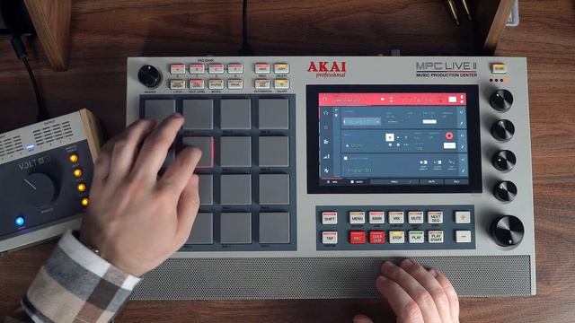 2 BEATMAKERS 1 SAMPLE Malo Beats| HOW TO SAMPLE ON MPC LIVE 2, ROLAND SP-404 MK 2 смотреть онлайн