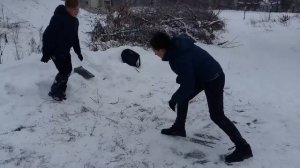 Школьники деруться часть 1