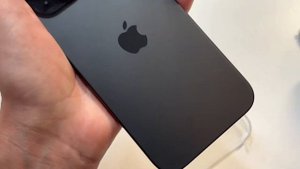 Official Apple iPhone 15 Clear Case with MagSafe Review