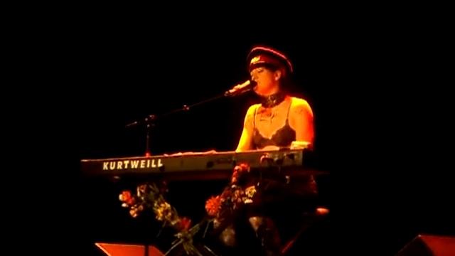 16/23 Dresden Dolls - Necessary Evil - Boston 11/03/10.avi смотреть онлайн