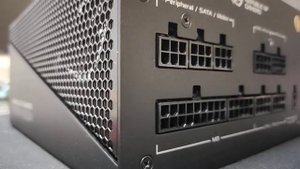 ROG-STRIX-850G-AURA-GAMING