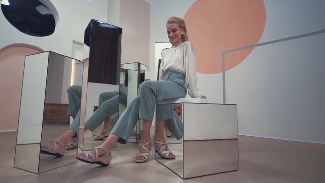 Backstage новой коллекции обуви Ортека смотреть онлайн