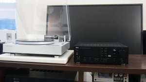 AKAI AM-M712
