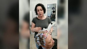 Биозавивка на осветленные волосы с остатками химзавивки.