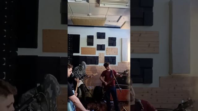 Узнали пнсню??? #тренды #тренды2023 #музыка #рок #shortsvideo #успех #музыкадлядуши #музыкадуши