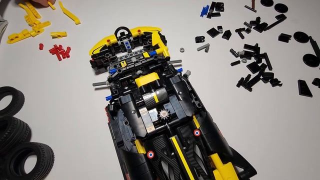 LEGO Technic Bugatti Bolide 42151 Speed Build & Review смотреть онлайн