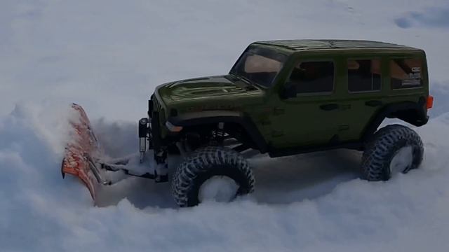 Big RC Snow Plow Truck Axial SCX6 1:6 Scale Plowing | Teleguided