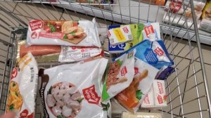 24 ЧАСА Едим только продукты КРАСНАЯ ЦЕНА ЧЕЛЛЕНДЖ. УЖАСНАЯ ИДЕЯ!