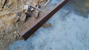 Установка двухтавровых балок под полы в деревянном доме