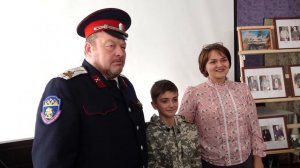 Приняли в кадетский класс новых членов и наградили активистов отряда