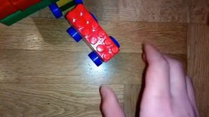 Поезд из конструктора.