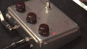 KLON Centaur guitar effects pedal demo w/ Gibson SG Historic & Jaguar Amplification JAGUAR JR