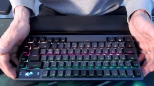 Asus Rog Azoth keyboard review from a Mac/Windows user & programmer.