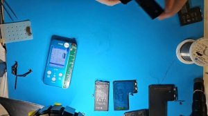 Как заменить на iPhone контроллер аккумуляторной батареи со старого аккумулятора на новый