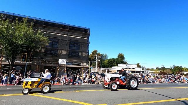 SEBASTOPOL'S  APPLE BLOSSOM PARADE/2023