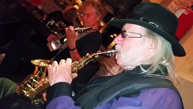 3 6 2014 Niko's Night sax Afterjam Film Hans Asselman