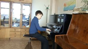 А.Масковцев И.С.Бах "з-х голосная инвенция си минор"