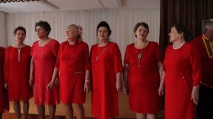 песня "Веет на опушке летний ветерок"поет ансамбль