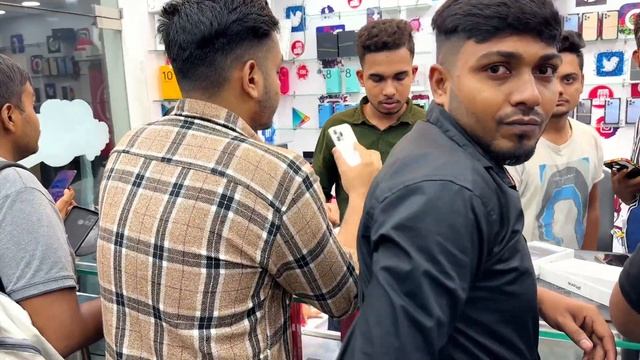 Taking iPhone 14 pro max from MOBIXPRESS|| New iPhone 15 Pro launched|| Mobixpress Barrackpore||